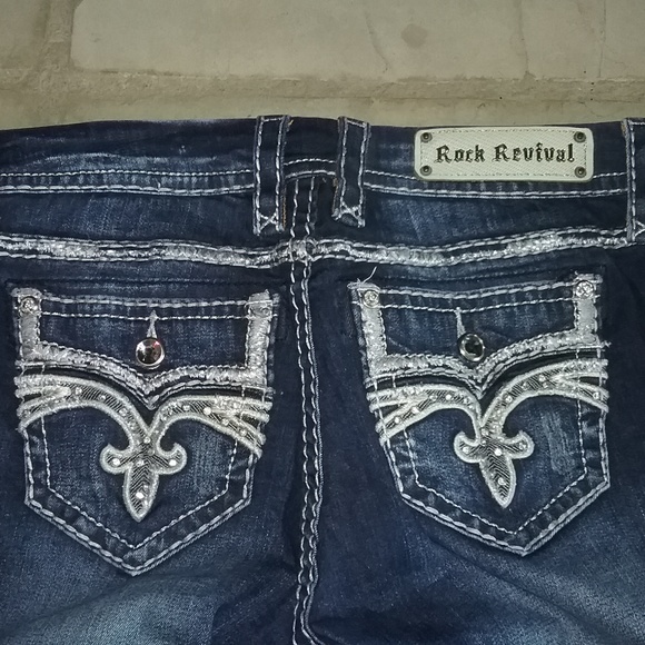 Rock Revival Denim - Rock Revival Ruella Easy Capri's Size 28